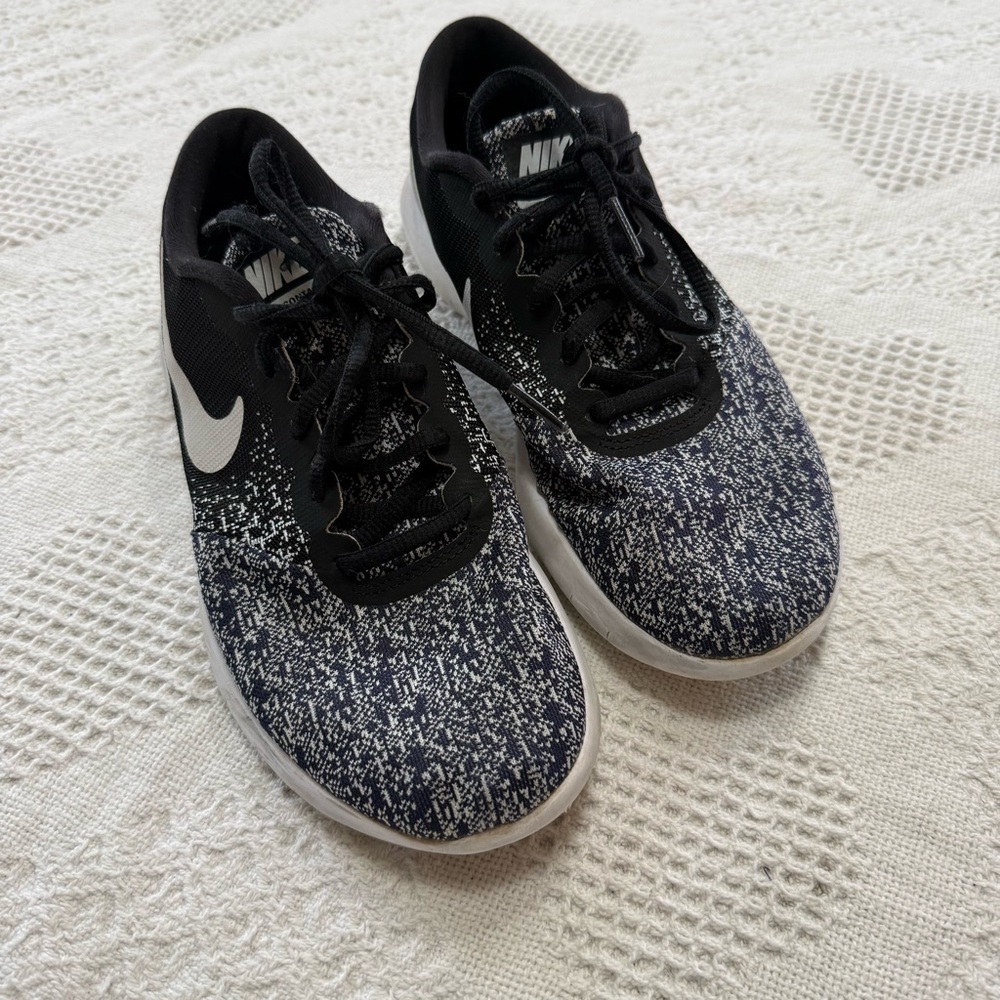 Nike Flex Contact Running Shoes (8)